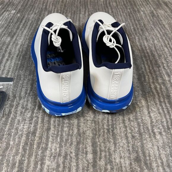 Athletic_Shoes